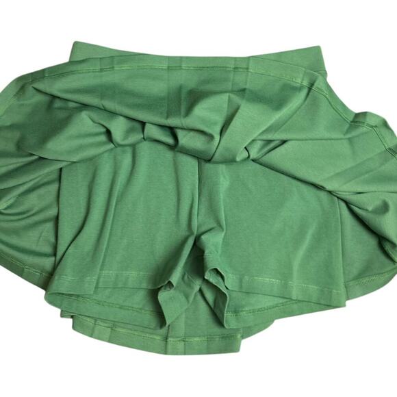 NWT Victoria's Secret Pink Green Pleated Tennis Skort Mini Skirt size Medium - Picture 3 of 5